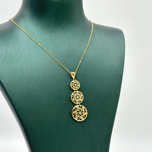 نصف طقم بتصميم مميز ( 5.0 جرام - عيار 21 - HSE0165...