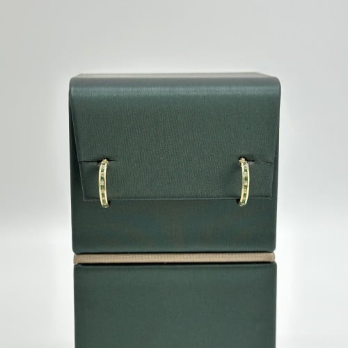 حلق ناعم مّطعم بزركون الملون ( 1.5 جرام - عيار 18...