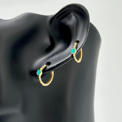 حلق ذهب ناعم إيطالي مع صدف ( 1.3 جرام - عيار 18 -...