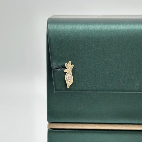 طقم تصميم الماس مّطعم بالسيغنتي ( 7.5 جرام - عيار...