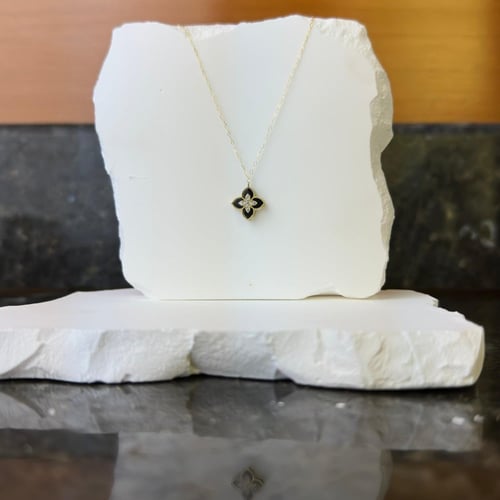 عقد ناعم تصميم الماس ( 1.0 جرام - عيار 18 - NE0149...