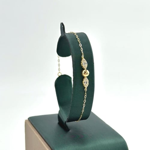 طقم ذهب تصميم الماس انيق و مميز ( 10.7 جرام - عيار...