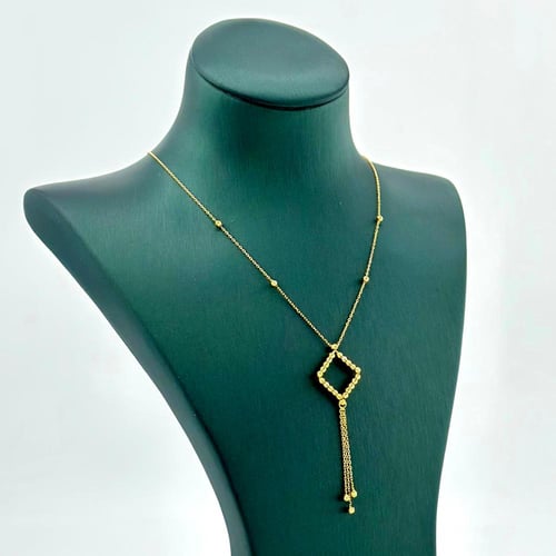 عقد ذهب بتصميم مميز و لافت ( 2.5 جرام - عيار 21 -...