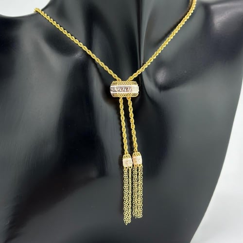 عقد بسلسال مبروم و تطعيمات من لون المينا ( 6.8 جرا...