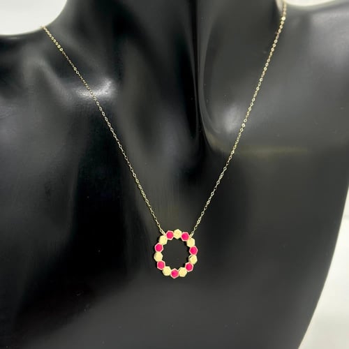 عقد ذهب مميز بالوان الميناء ( 1.1 جرام - عيار 18 -...