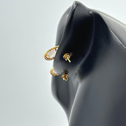 حلق ذهب على شكل دمعة تصميم ألماس ( 1.8 جرام - عيار...