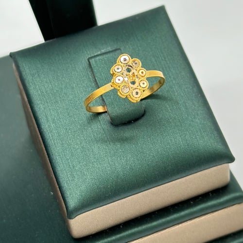 نصف طقم اناقة الشرق ( 5.6 جرام - عيار 21 - HSE0160...