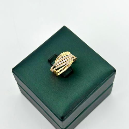 خاتم ذهب انيق بتصميم إيطالي مميز ( 3.0 جرام - عيار...