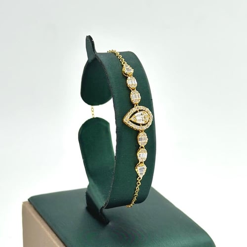 طقم ذهب مُطعَّم بقصات الماركيز ( 11.0 جرام - عيار1...