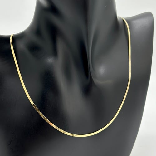 عقد فلات ناعم كلاسيك ( 2.7جرام - عيار 18 - NE0417...