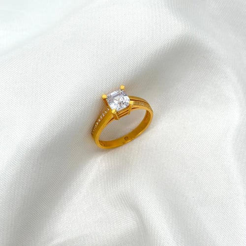 خاتم تصميم الماس مع فص سولتير ( 4.2 جرام - عيار 21...