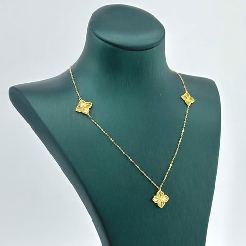 طقم ذهب على شكل وردة ( 9.1 جرام - عيار 21 - SE0045...