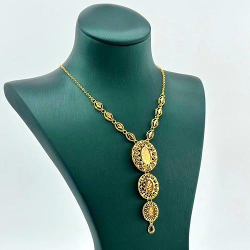 طقم ذهب على شكل طبعة وردة ( 16.1 جرام - عيار 21 -...