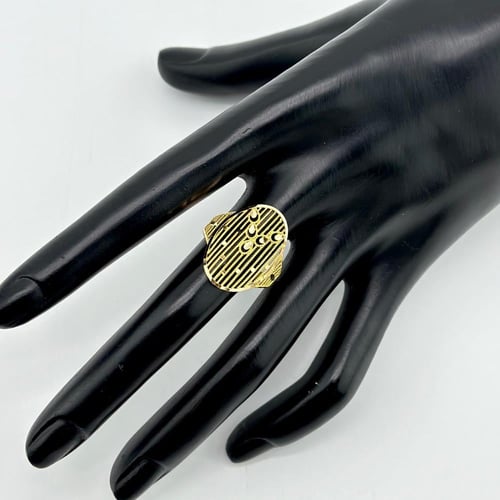 خاتم بتصميم انيق و لافت ( 2.4 جرام - عيار 21 - RI0...