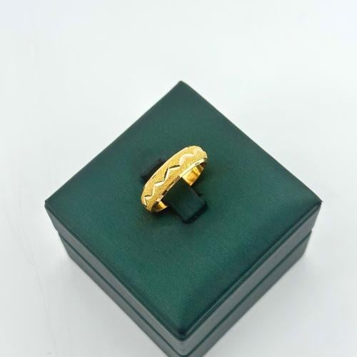 دبلة ذهب بريق الذهب ( عيار 21 - D0026 )