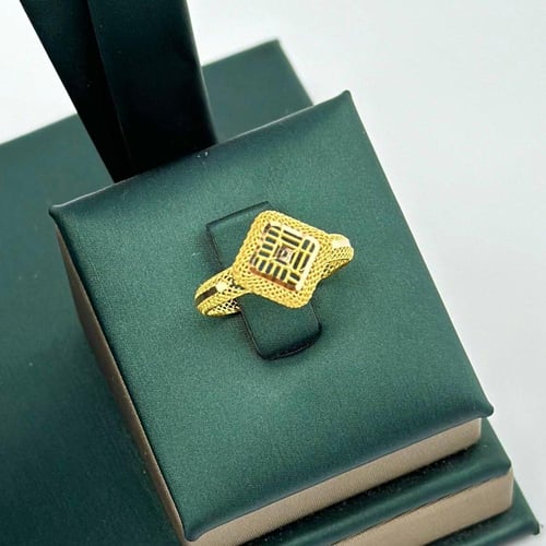 نصف طقم على شكل معين انيق ( 6.6 جرام - عيار 21 - H...