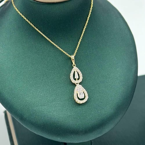 نصف طقم تصميم الماس على شكل دمعة ( 4.0 جرام - عيار...