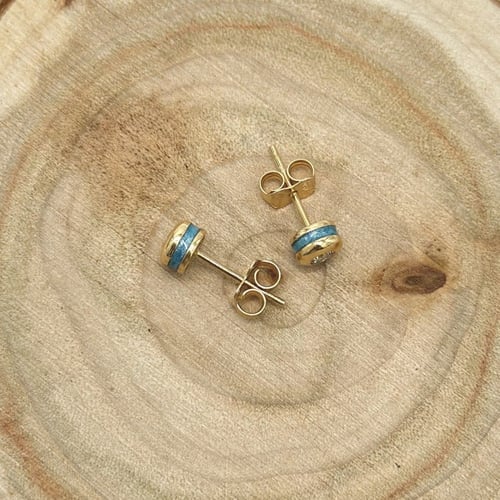 حلق ناعم تصميم الماس بلمسه ايطاليه مميزة ( 1.7 جرا...