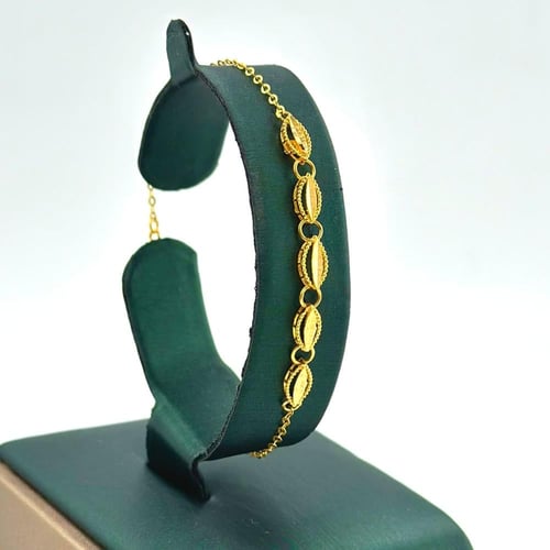 طقم ذهب طوق ناعم على شكل معينات ( 10.9 جرام - عيار...