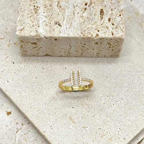 خاتم ذهب بتصميم حديث و مميز ( 2.4 جرام - عيار 18 -...