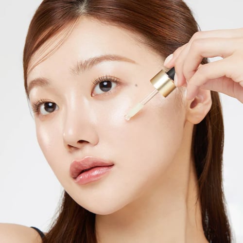 مصل فيتامين سي للتفتيح ميديكوب MEDICUBE AGE-R Vita...