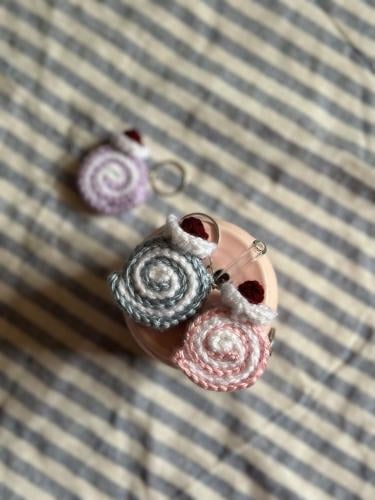 Swiss Roll Keychain