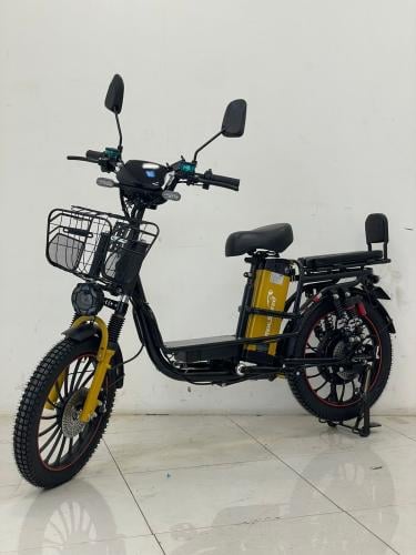 Russian 20 scooter, upgraded 60 volt, 25,000 amper...