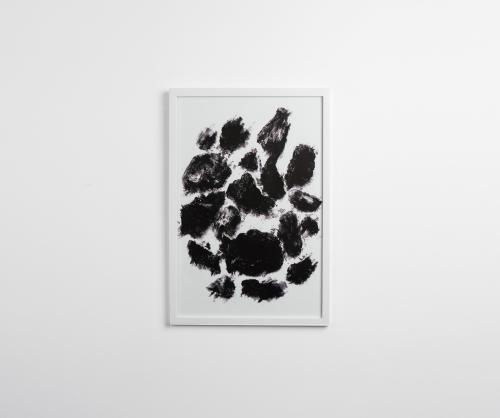 لوحة Monochrome Essence | فن تجريدي أبيض وأسود