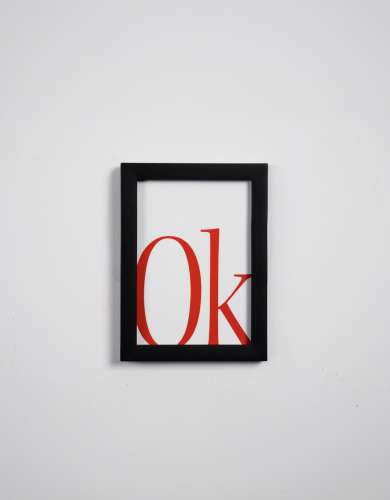 فريم جداري OK | تصميم تايبوجرافي عصري