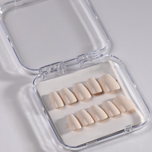 Classic Off White N27 Press-On Nails