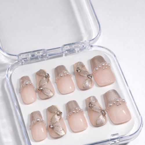 Luxury Pearl Silver Nude N38 Press-On Nails