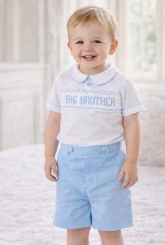 An elegant and comfortable set for the older brother