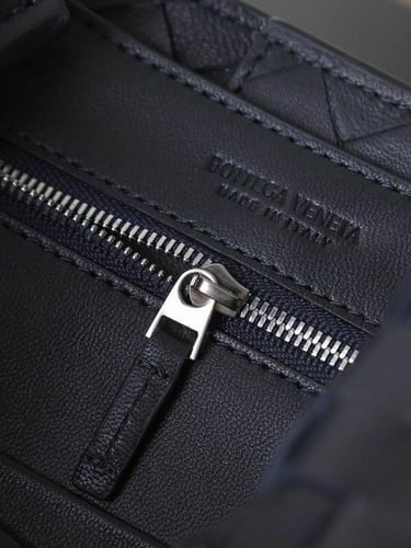 شنطة بوتيغا