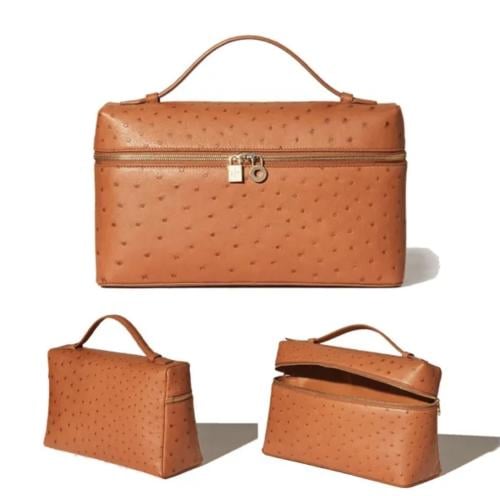 شنطة لورو بيانا