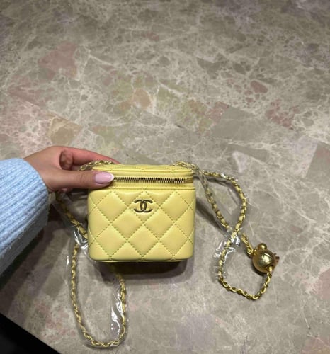 شنطة chanel