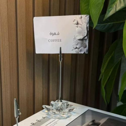 حامل كروت بقاعدة كريستال شفاف 13836