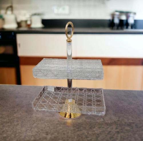 استاند تقديم مستطيل 2 دور اكريلك7179 قاعدة ذهبي