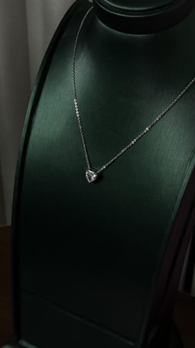 سلسال Swarovski