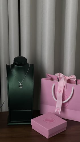 سلسال Swarovski