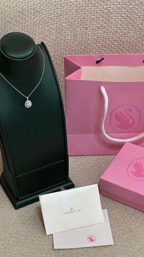 سلسال Swarovski