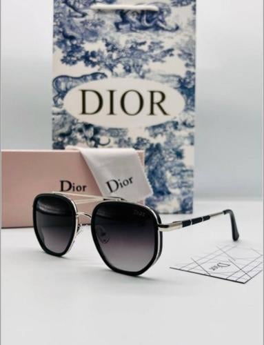 نظارات شمسية ماركة Dior