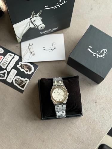 ساعة رجالية"ملكي"