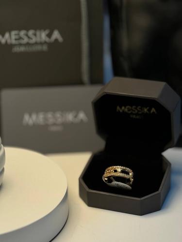 اكسسوار ماركة MESSIKA