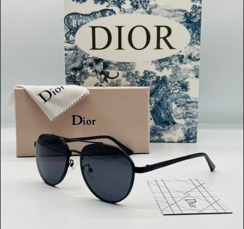 نظارات شمسية ماركة Dior