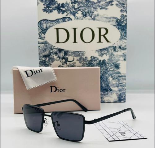 نظارات شمسية ماركة Dior