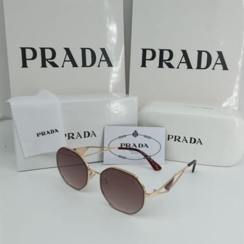 نظارات شمسية ماركة Prada
