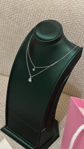 سلسال Swarovski
