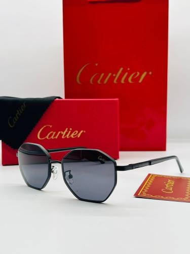 نظارات شمسية ماركة Cartier