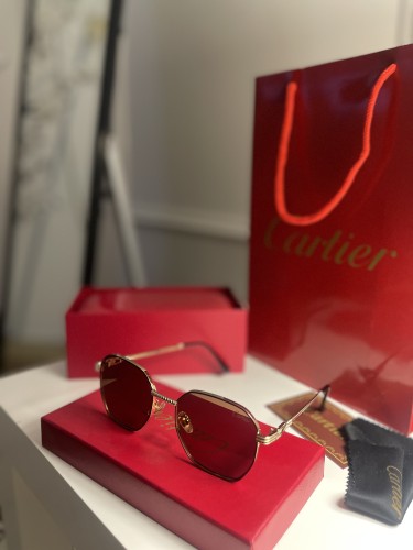 نظارة شمسية ماركة Cartier