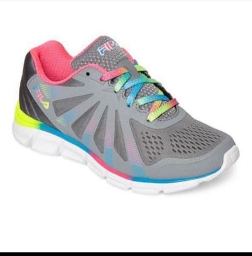 جوتي للأولاد من Fila
